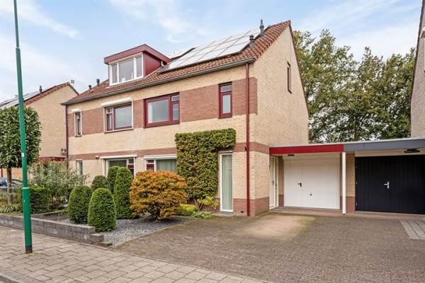 Woning Staringlaan 38 Veenendaal