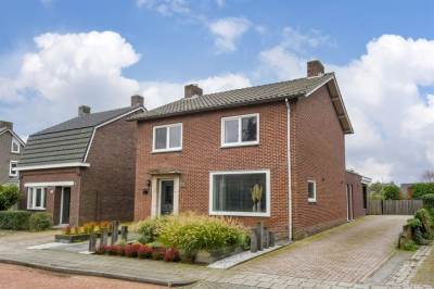 Woning Pastoor Knippenberghstraat 28 Helden