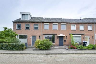 Woning Reinoud III-straat 15 Vianen (UT)