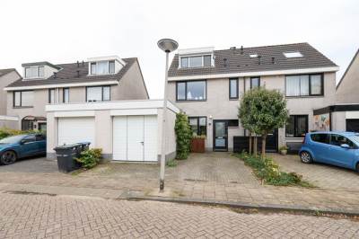 Woning Maarten Trompstraat 37 Hellevoetsluis