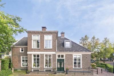 Woning Kerkplein 6 Almelo