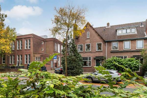Woning Reeweg Oost 121 Dordrecht
