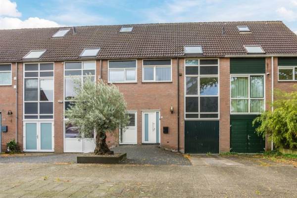 Woning De Waring 37 Hoogeveen