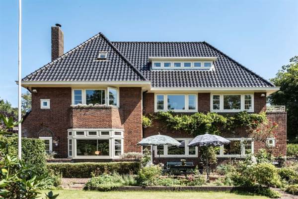 Woning Professor J. Bronnerlaan 8 Haarlem