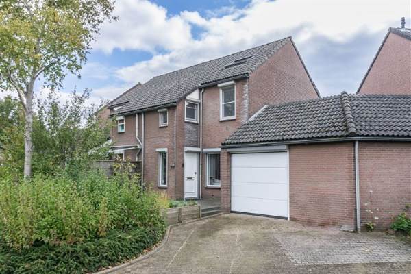 Woning Fossielenerf 630 Heerlen