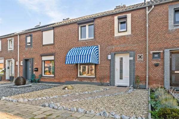 Woning Jozef Postmesstraat 11 Sittard