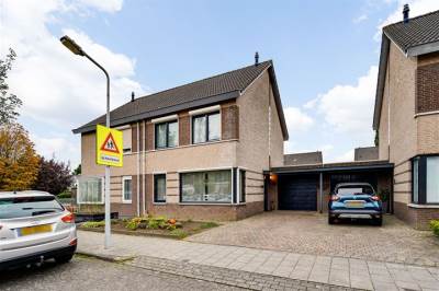 Woning Molenakkerplein 20 Weert