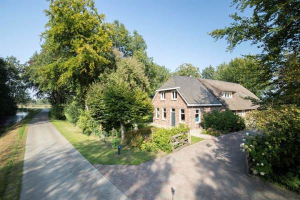 Woning Zwartewaterkloosterweg 5 Rouveen