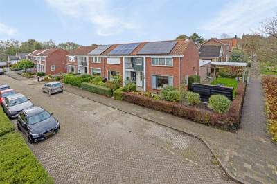 Woning Zeeasterstraat 2 Nieuwerkerk