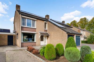 Woning Meidoornlaan 9 Neer