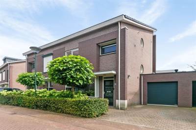 Woning Elsbeen van Baerlestraat 31 Helmond