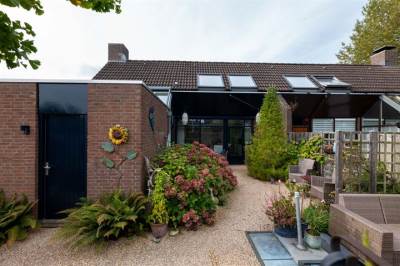 Woning de Iep 11 Hellevoetsluis