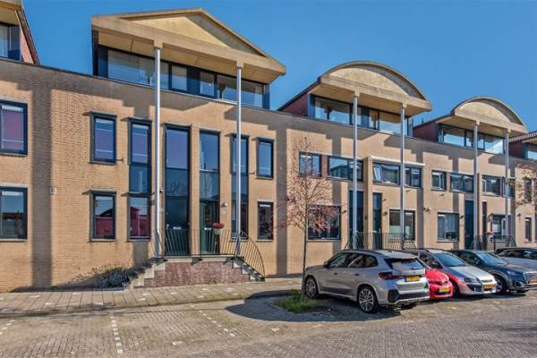 Woning Hof van Zilverlicht 49 Delft