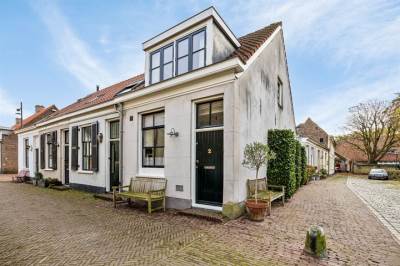 Woning Statiestraat 2 Zaltbommel