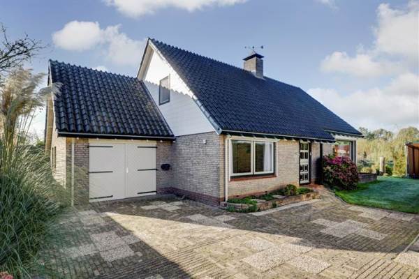 Woning Larikslaan 62 Sleeuwijk