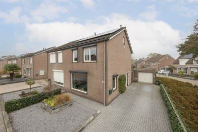 Woning Hoogakker 43 Sprundel
