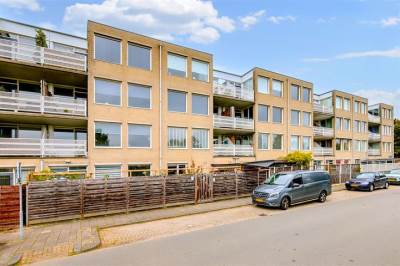 Woning J.T.P. Bijhouwerhof 101 Almere