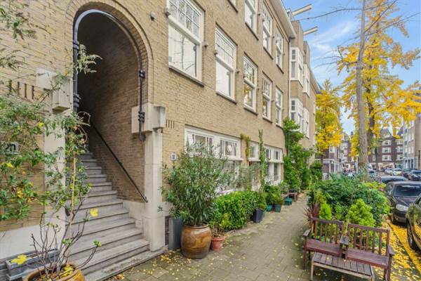 Woning Cliostraat 18- 2 Amsterdam
