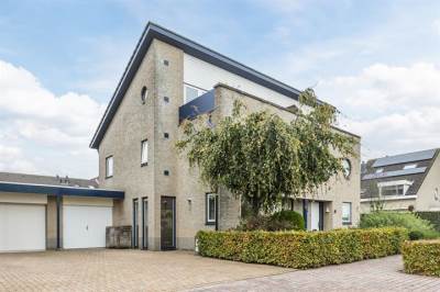 Woning Academielaan 27 Raamsdonksveer