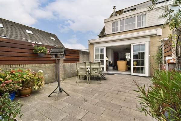 Woning Dr Joh G Mezgerstraat 68 Zandvoort