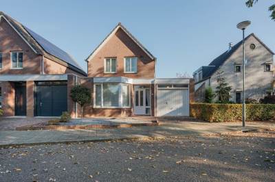 Woning Pastoor Teeuwenstraat 52 Melderslo