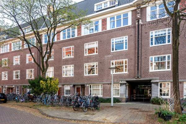 Woning Roerstraat 73- 1 Amsterdam