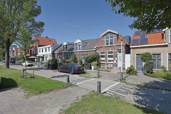 Woning Pieter Jelles Troelstralaan 31 Zaandam