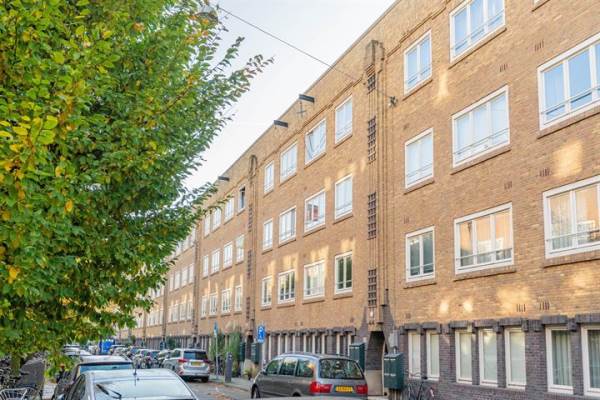 Woning Bestevâerstraat 133- 2 Amsterdam