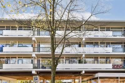 Woning Henkenshage 19 Amsterdam