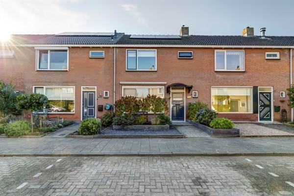 Woning De Schans 87 Hoornaar