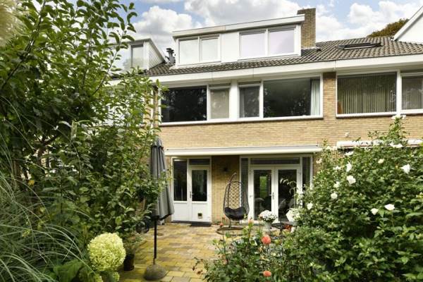 Woning Hogerlustlaan 54 Ouderkerk aan de Amstel