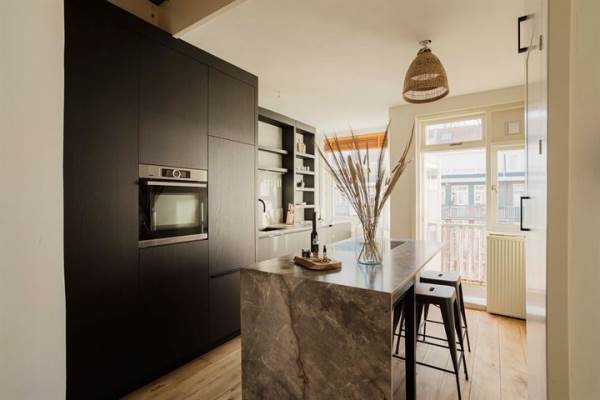 Woning Van Walbeeckstraat 10- 3 Amsterdam