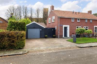 Woning Dr. Poelmanweg 1 Bierum