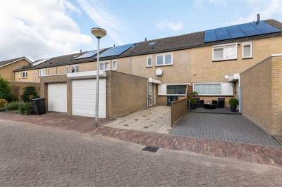 Woning Bilderdijkhof 52 Hellevoetsluis