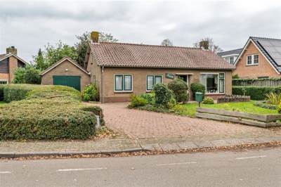 Woning Prins Willem-Alexanderstraat 12 Deil