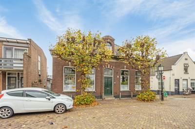 Woning Kerkplein 13 Lekkerkerk