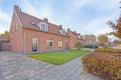 Woning Burgemeester van der Lelystraat 71 Woudrichem