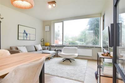 Woning Elisabeth Brugsmaweg 1- 107 Den Haag