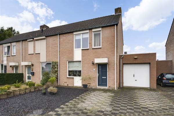 Woning Schuttersveld 33 Roggel