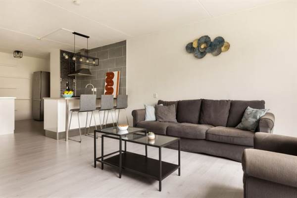 Woning Leerdamhof 19 Amsterdam