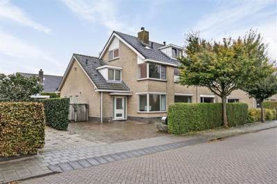 Woning Burgemeester Quarles van Uffordstraat 5 Abcoude