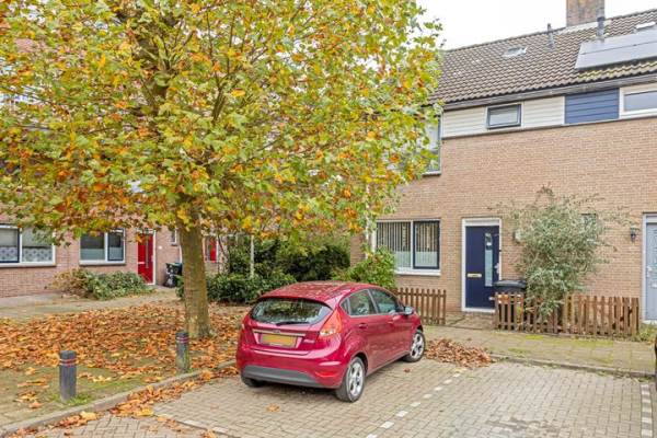 Woning Melkweg 175 Hellevoetsluis