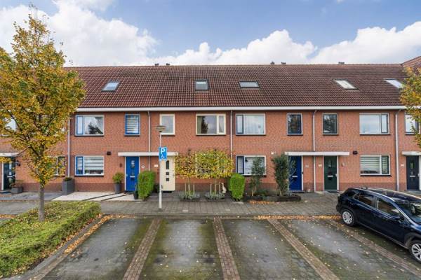 Woning Saffierlaan 122 Rhoon
