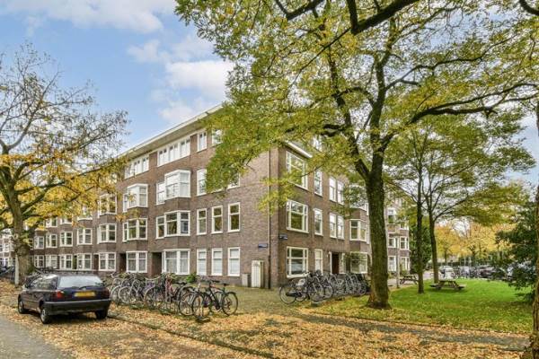 Woning President Kennedylaan 86- 2 Amsterdam