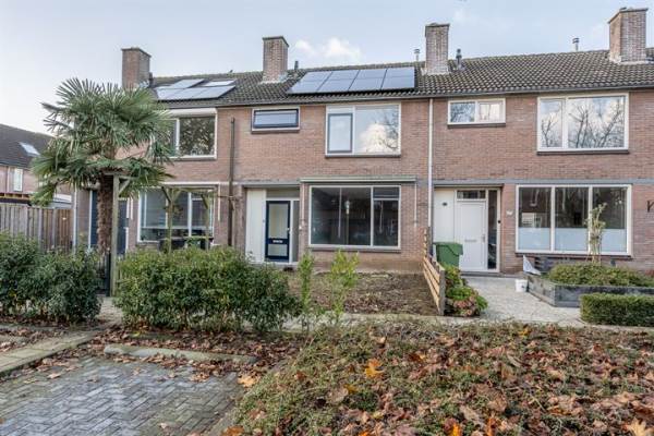 Woning Kalesland 13 Heinenoord