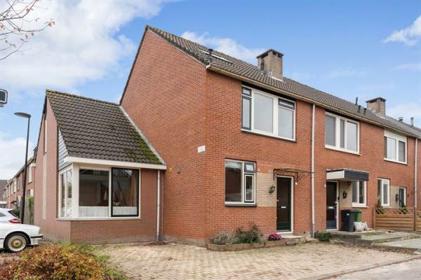 Woning Lariksdreef 1 Vlaardingen