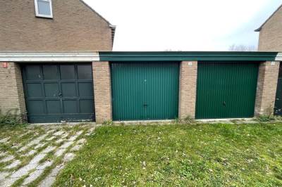 Garage Van de Veldelaan 13 Alkmaar