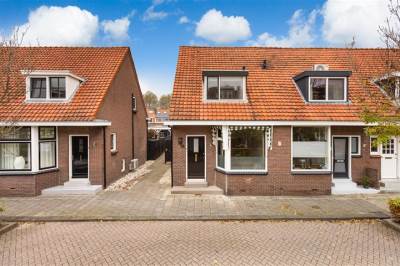 Woning Oranjestraat 25 Hendrik-Ido-Ambacht