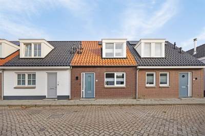 Woning Zuiddijk 39 Langeweg