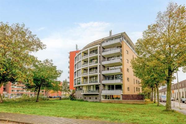 Woning Marie van Eijsden-Vinkstraat 383 Rotterdam